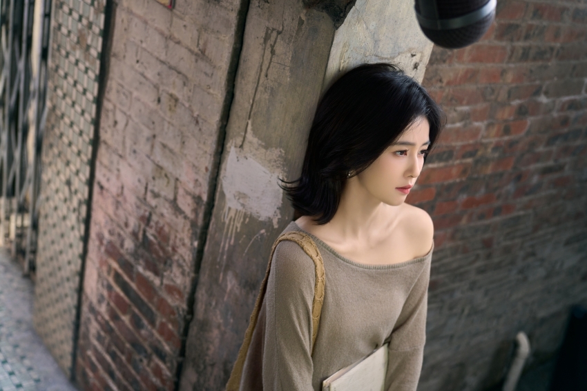 八一，向军旗致敬   莲香依然（云南）